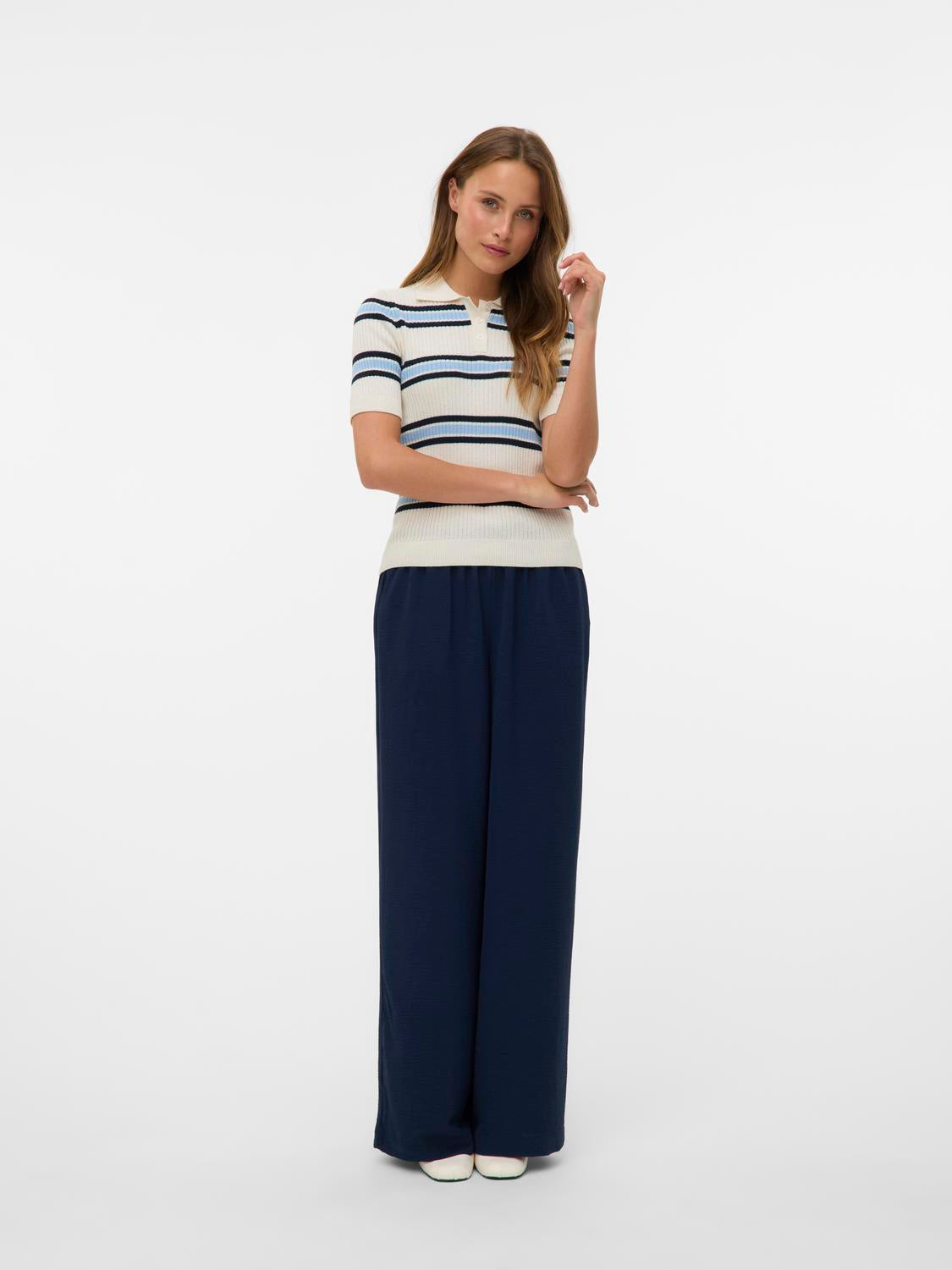model_shot-front